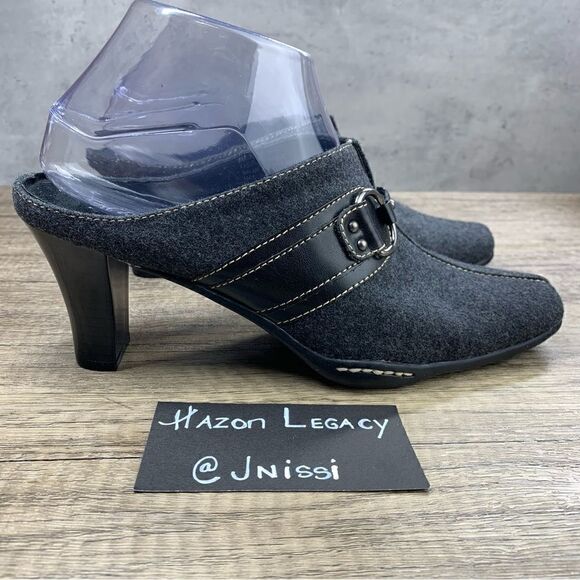 Aerosoles~Women’s~”In A Cinch”~Gray Fabric Upper Mules with Heels Slip On~Size 8 - Picture 2 of 10